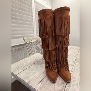 Esconder - by Jeffery Campbell /  fringe bohemian boots / vintage, size- (6M)